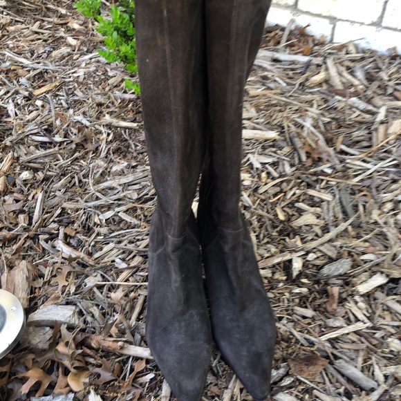 VIA SPIGA DARK BROWN SUEDE BOOTS - Picture 3 of 9